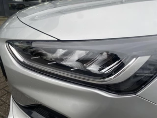 FORD Focus 1.0 EcoBoost Hybrid 125pk ST-Line / 8