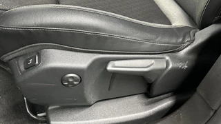 Opel Grandland X 1.2 Turbo Business Executive AUTOMAAT CAMERA CARPLAY LM NAVI ECC CRUISE. / 20