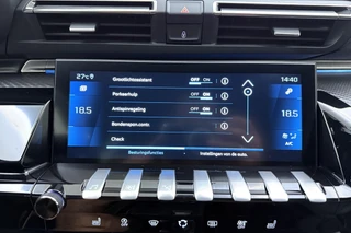 Peugeot 508 SW 1.2 PureTech GT | Achteruitrijcamera | Parkeersensoren | Full-map Navigatie | Climate control | Adaptive Cruise control | Stuurbediening | Inklapbare trekhaak | Parkeersensoren voor/achter | Verwarmde voorstoelen | Dakrails | Keyless entry | Lane-keeping system / 27