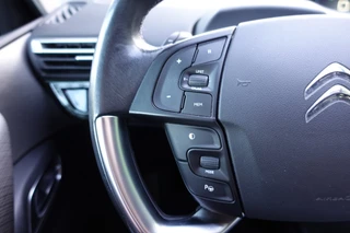 Citroën C4 Picasso 1.6 e-THP Intensive  | Trekhaak | Camera | DAB | NAP | / 29