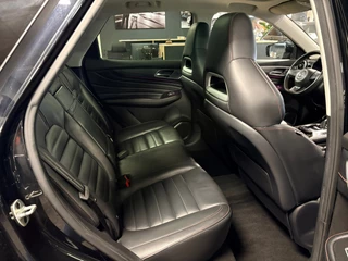 MG EHS 1.5 TGDI Luxury / Leder / Panoramadak / 360camera / 19