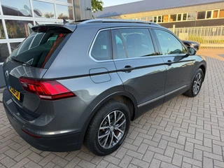 Volkswagen Tiguan 1.5 TSI ACT Highline Business R / Pano / 2x Massage / ACC / Trekhaak / Zeer kompleet ! / 9