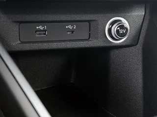 Audi A1 Sportback 30 TFSI S Line edition one  | NAVI | STOELVERWARMING | CLIMAT CONTROL | PARKEER SENSOREN V+A / 37