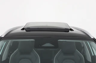 Omoda 5 EV Premium 61 kWh *DEMO* - Full Options! - Stuur-/stoelverwarming - Draadloze Apple Carplay of Android Auto - Schuif-/kanteldak - 7 jaar of 150.000km Fabrieksgarantie / 37