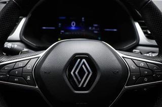 Renault Captur 1.3 mild hybrid 160 techno / 32
