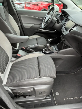 Opel Crossland X 1.2 Turbo Innovation / 44