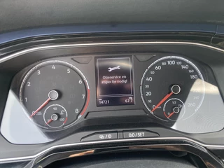 VOLKSWAGEN Polo 1.0 MPI 80pk Comfortline / 18