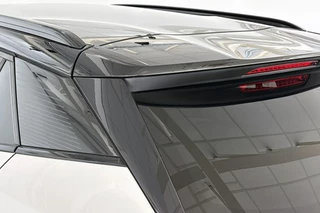Peugeot e-2008 EV GT 50 kWh Achteruitrijcamera Apple Carplay Dodehoek LED Koplampen / 34