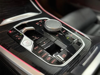 BMW X5 XDrive50e M-Sport | Pano | Sky Lounge | Innovatie-pakket | Harman/Kardon | Driving Assistant Professional | Comfort Pakket / 12
