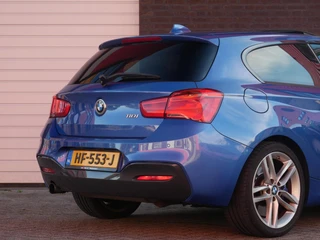 BMW 1-serie 118i Corporate Lease M Sport NL Auto| Pano / 23
