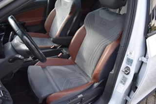 Volkswagen ID.4 First Max 77 kWh | Head-Up display | Stoelmassage | Pano | / 14