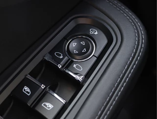 Porsche Macan 3.0 D S  | Leder | Luchtvering | Panoramadak | 21" Sport Classic / 38