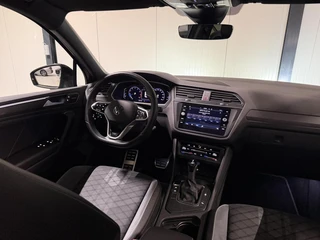 Volkswagen Tiguan 1.5 TSI R-Line Pano Virtual Harman Kardon / 12