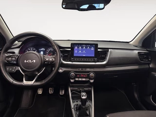 Kia Stonic 1.0 T-GDi MHEV GT-PlusLine Meest luxe uitvoering | 1e Eigenaar | Panorama dak | Dealer onderhouden | Cruise Control Adaptief | Carplay | Metallic lak | Fabrieksgarantie t/m 10-5-2030 + 3x 1 jaar* | NAP / 17