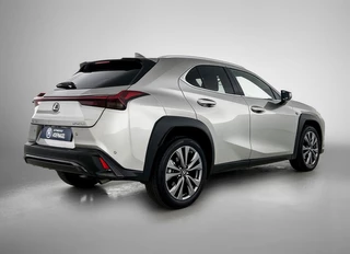 Lexus UX 250h F Sport Design | Automaat | Adaptive Cruise | Leder / 2