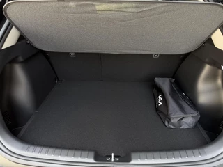 Kia Niro 1.6 GDi Hybrid DynamicPlusLine | Facelift model | Nu te bestellen! |  Schuifdak | NU MET €3.000 inruilpremie / 40