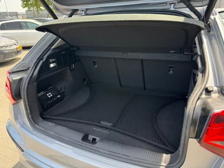 Audi Q2 35 TFSI * Panoramadak * Virtual Cockpit * Keyless * Leder / 16
