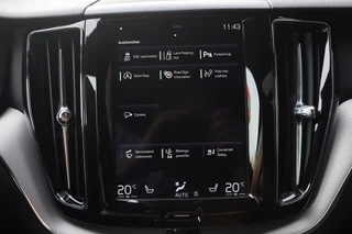 Volvo XC60 2.0 T4 R-Design  LED/Leder/Navi/Camera/CarPlay/Virtual Cockpit/Crc/19" / 16