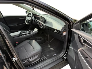 Kia EV6 Black Edition 63 kWh | NAVI | CAMERA | ANDROID & APPLE CARPLAY | BLACK EDITION | 20 INCH & ALL SEASON | ETC... / 22