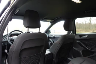 Ford Focus 1.0 EcoBoost Titanium X Business ST Line Winterpakket | LED | PDC | Camera | / 20
