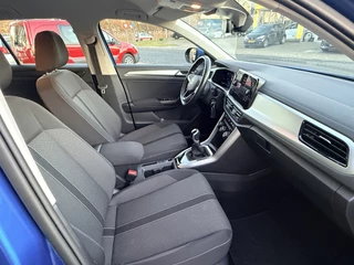 Volkswagen T-Roc 1.0 TSI Life  | LED | Apple Carplay | Adapt. Cruise | DAB+ | PDC v+a incl. Camera / 30