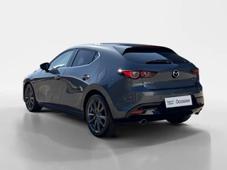 Mazda 3 2.0 e-SkyActiv-G M Hybrid 122 Comfort met Bose | Apple Carplay / Android Auto | Navigatiesysteem | Licht + Regensensor | Elektrisch Verstelbare Bestuurderstoel  | Stoel + Stuurverwarming | Parkeersensoren Voor + Achter | Camera Achter | 18"Lichtmetalen velgen | Lederen Bekleding | Cruise Control Adaptief / 8