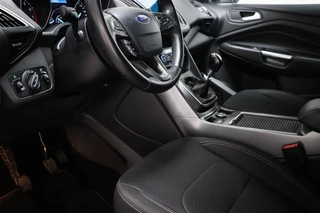 Ford Kuga 1.5 EcoBoost Trend Ultimate | CLIMA | VOORRUITVERWARMING | APPLE | TREKHAAK | 18" / 31