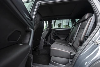 SEAT Tarraco 1.4 TSI e-Hybrid PHEV FR  | E-Trekhaak | Pano | Travel assist / 11