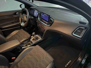 Kia Ceed 1.0 T-GDi 100pk Design Edition| Navigatie | Camera | Stoel/Stuur Verwarming | JBL! / 12