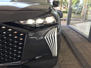 DS DS 7 1.6 PHEV 300 4x4 Pallas / 10
