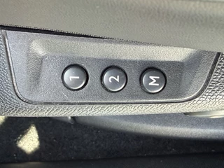 DS DS 7 Crossback 300pk E-Tense 4x4 Louvre (Elektrisch Schuifdak - Leder incl verwarming/koeling/massage/geheugen - NightVision - Focal Electra - 360gr Camera - 20"- Elektrische Klep - LED) / 48