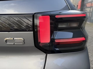 Citroën C3 100pk Max (Camera - Navigatie - Automatische Airco - LED - 17"- Apple Carplay - Draadloos laden - Two Tone) / 27