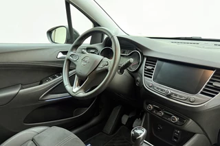 Opel Crossland 1.2 Turbo Ultimate 110 PK | Navigatie | Alcantara bekleding | Climate control | Camera | DAB Radio | Extra getint glas | Keyless / 16