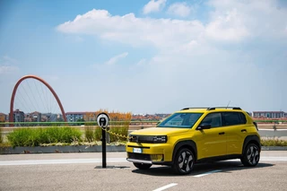 Fiat Grande Panda La Prima 11 kW 44 kWh Fiat Grande Panda La Prima 44 KWh / Nu te bestellen / FIAT Dealer Flevoland / 7