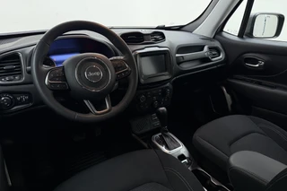 Jeep Renegade 1.3T DDCT Limited Automaat | Trekhaak | Climate control | Hoge instap | Dakrails | DAB Radio | Lichtmetalen velgen | Cruise control / 17