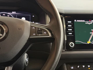 Skoda Kodiaq 1.5 TSI Ambition 7p. | 7-persoons | Carplay & Android Auto | Trekhaak | Camera | Stoelverwarming | KESSY | 18 Inch / 31