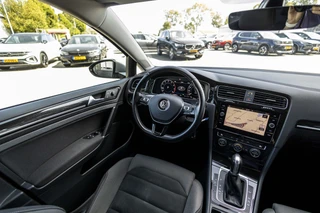 Volkswagen Golf 1.4 TSI Highline Business | DSG  | Virtual | ACC | Carplay / 21