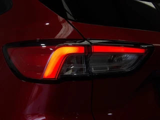 Ford Kuga 2.5 PHEV e-CVT 225pk ST-Line X / 11