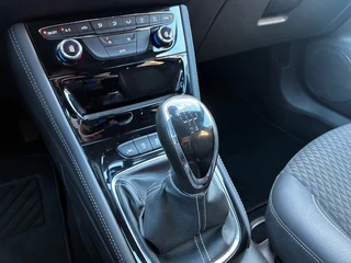 Opel Astra 1.0 T. INNOVATION / 23