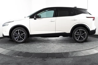 Nissan QASHQAI 1.3 MHEV 140 PK N-Style Orig. NL  | Adapt. Cruise | PDC | 360 camera | NAV+App.Connect | ECC | Trekhaak | LM 19" | / 6
