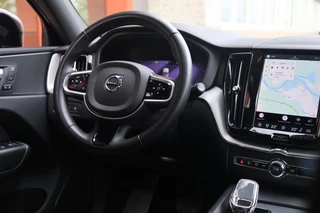 Volvo XC60 T6 Recharge AWD Plus Bright | Stoelverwarming | Trekhaak | 360° Camera |  Long range  | Pilot Assist |  BLIS  | Keyless / 37