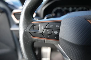 CUPRA Leon 1.4 E-HYBRID VZ ALL IN PRIJS ,Carplay , Navi, ACC / 28