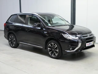 Mitsubishi Outlander 2.0 PHEV Pure / 37
