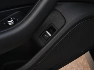 Audi A5 Sportback 1.4 TFSI Sport S-line Edition Virtual Cockpit Ambianceverlichting Stoelverwarming LED Apple CarPlay Android Auto DAB Navigatie 18" / 36