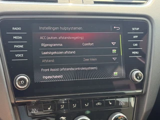 Škoda Octavia Combi 1.5 TSI Style 150pk DSG  | Trekhaak | Apple/Android | Adapt. Cruise | Stoelverwarming | PDC | ECC / 51