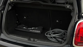 Mini Electric L33 kWh Premium | 96% SOH | CarPlay | Stoelverwarming / 16