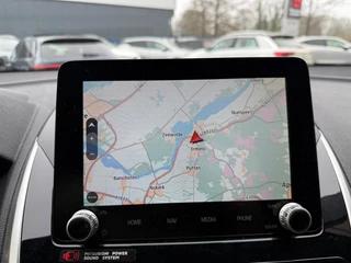 Mitsubishi Eclipse Cross 2.4 PHEV Executive *Stoelverwarming & ACC* / 24