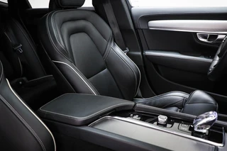 Volvo S90 2.0 B5 Ultimate Dark | Luchtvering | Bower & Wilkins | Polestar Optimized | 20" / 13