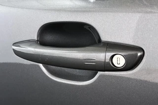 Peugeot 2008 1.2 PureTech GT Pack Stoelverwarming Keyless Achteruitrijcamera / 18