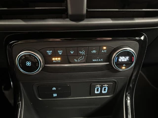 Ford EcoSport 1.0 EcoBoost Titanium ECC LM CARPLAY NAVI CRUISE. / 35